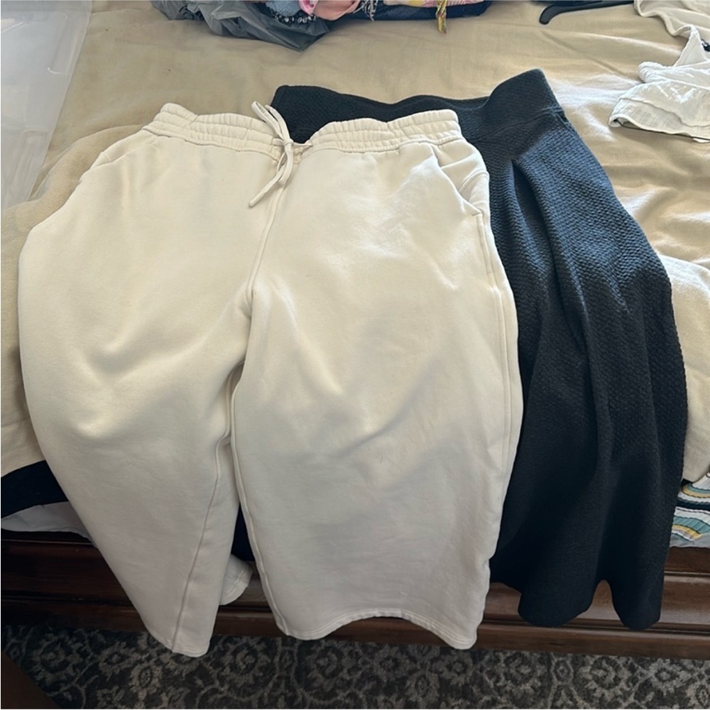 Lululemon Crops